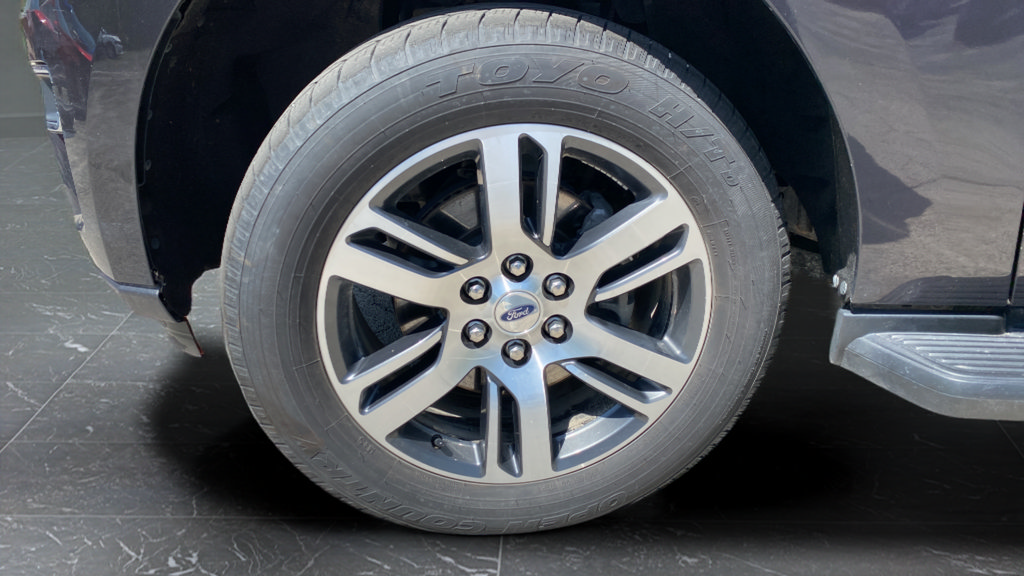 Certified 2024 Ford Expedition Max Limited AWD/4WD image 30