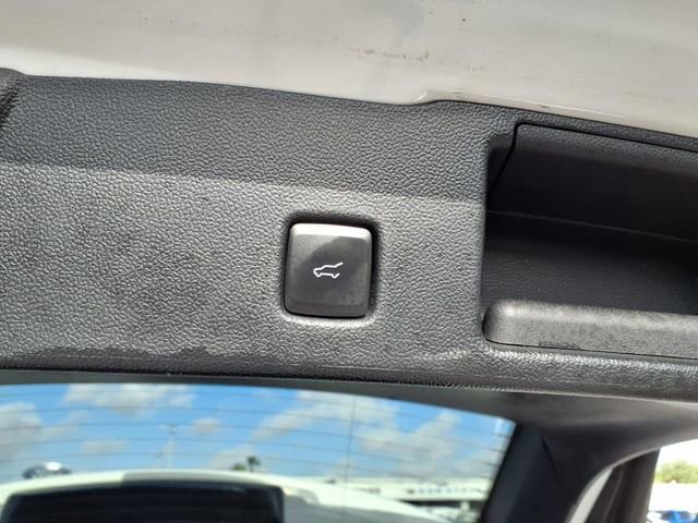 Certified 2023 Ford Escape SE w/ PHEV Premium Package image 31