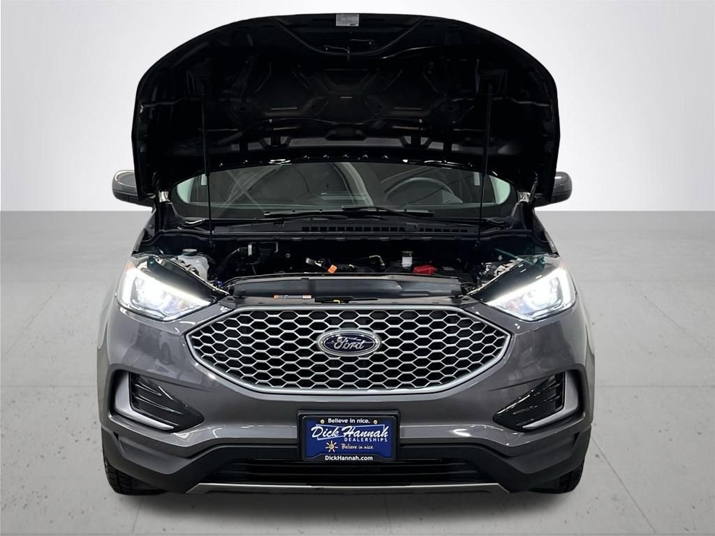 Certified 2024 Ford Edge SEL AWD/4WD image 6
