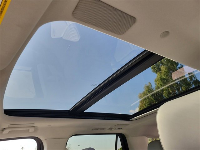 Certified 2025 Ford Expedition Platinum w/ Platinum Ultimate Package image 19