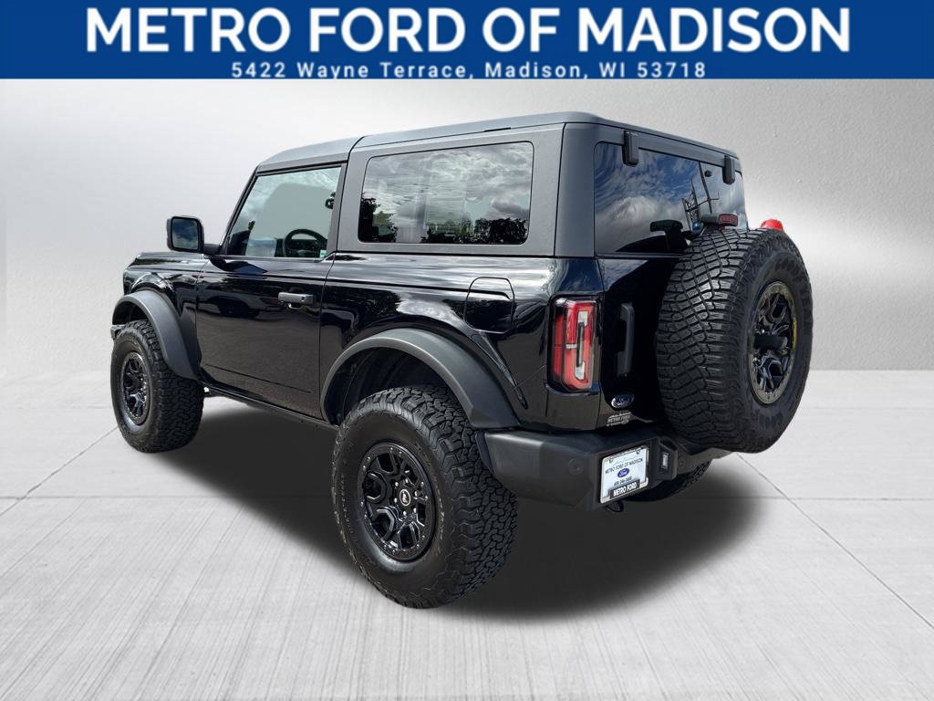 Certified 2022 Ford Bronco Wildtrak AWD/4WD image 3