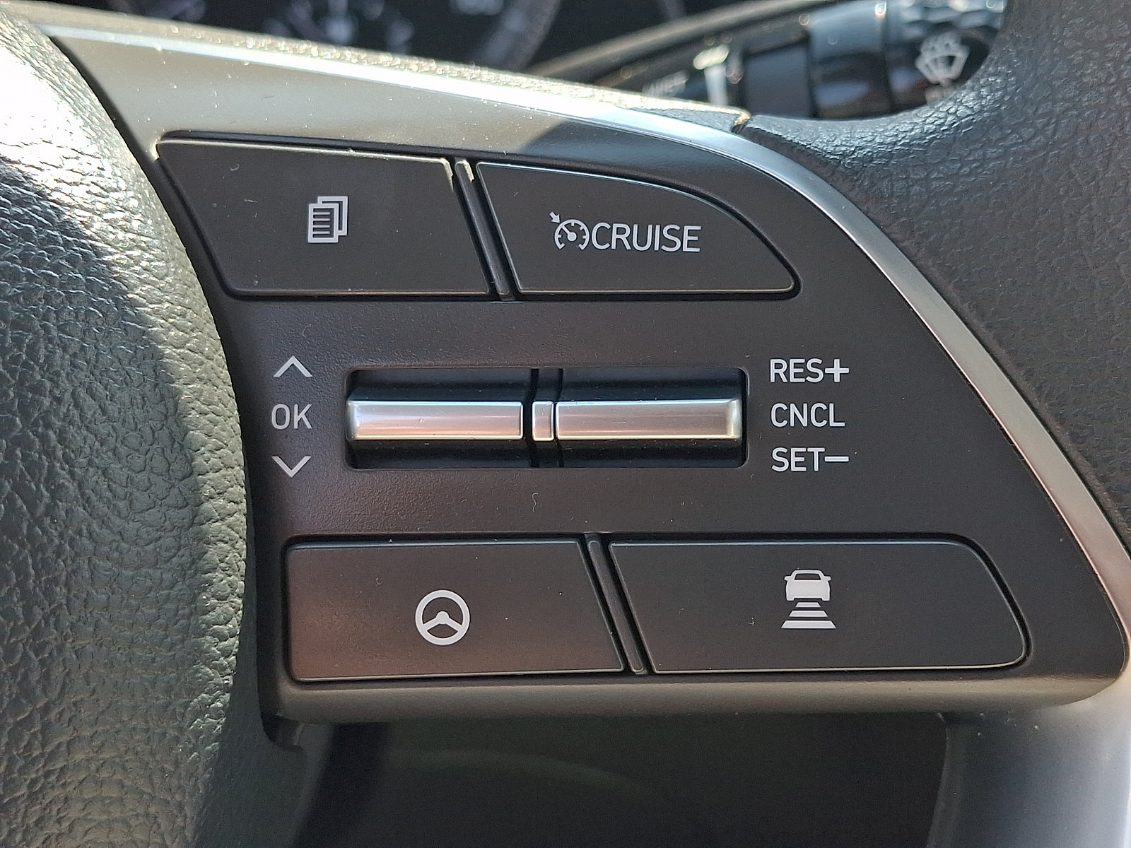 Used 2023 Hyundai Sonata SEL FWD image 22