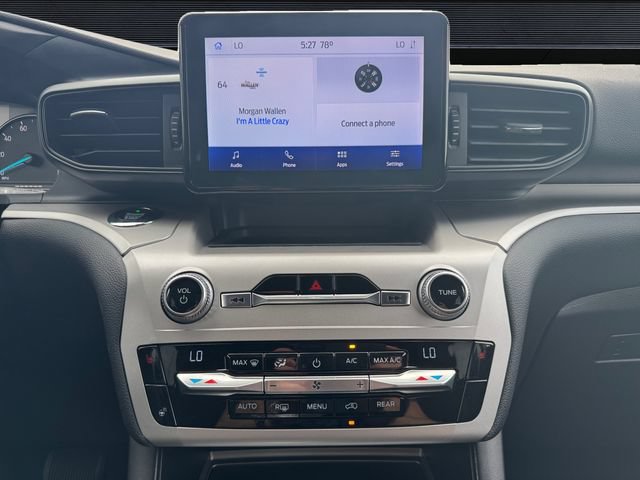 Certified 2020 Ford Explorer XLT w/ Comfort Package AWD/4WD image 11