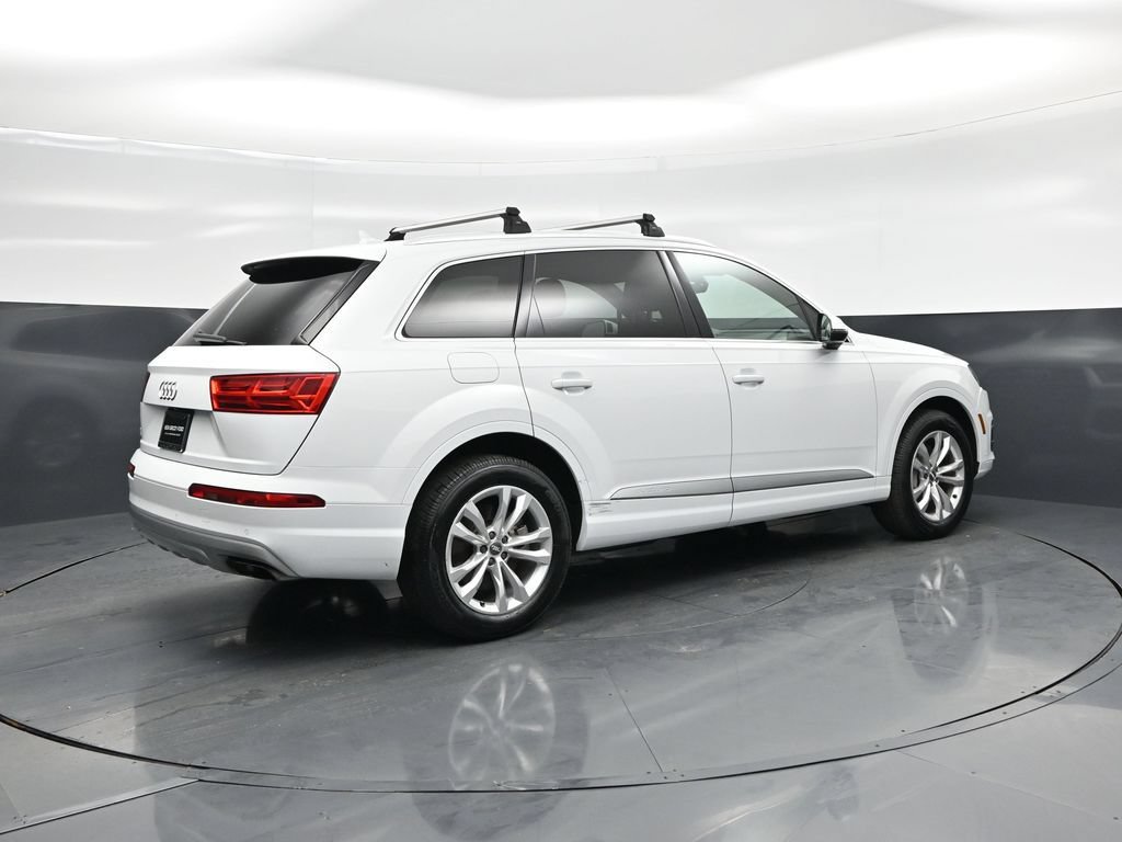 Used 2019 Audi Q7 3.0T Premium w/ Convenience Package AWD/4WD image 31