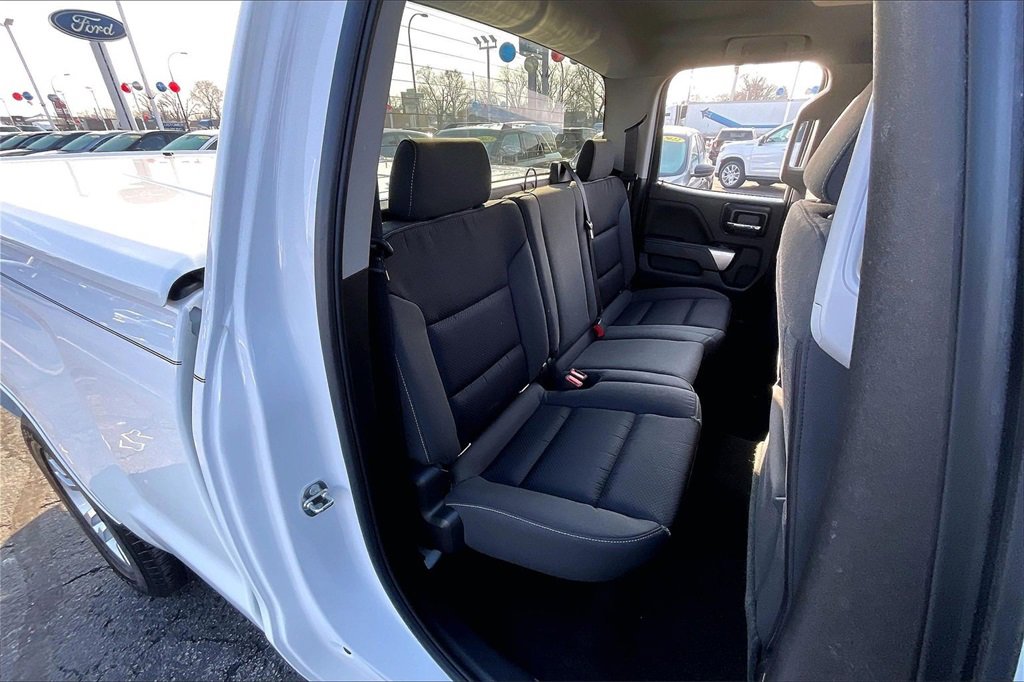 Used 2018 Chevrolet Silverado 1500 LT w/ All Star Edition image 24