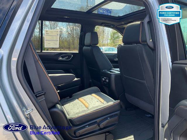 Used 2024 GMC Yukon AT4 w/ Technology Package AWD/4WD image 21