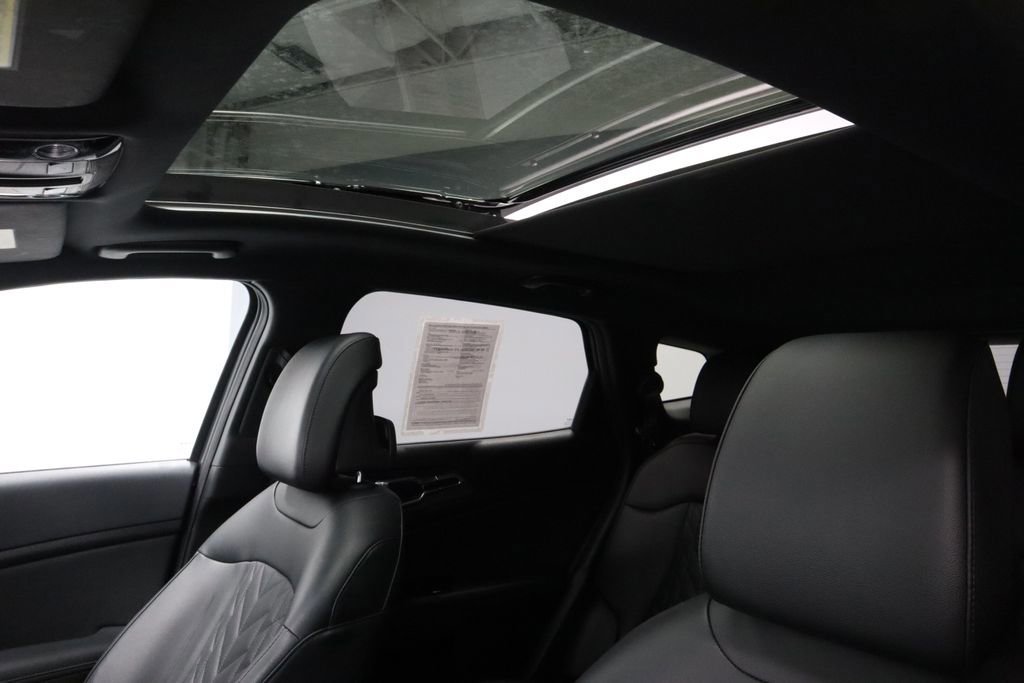 Used 2023 Kia Sportage X-Line w/ X-Line Premium Package image 35