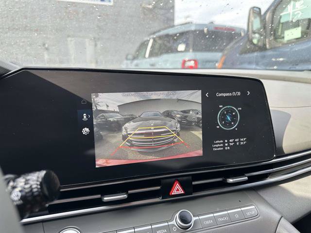 Used 2023 Hyundai Elantra SEL w/ Convenience Package FWD image 26