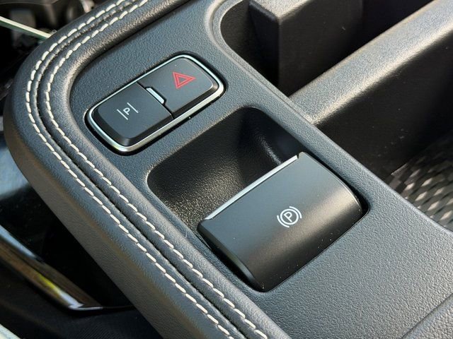 Certified 2025 Ford Mustang Mach-E Premium AWD/4WD image 38
