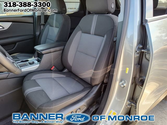 Used 2023 Chevrolet Blazer LT image 16