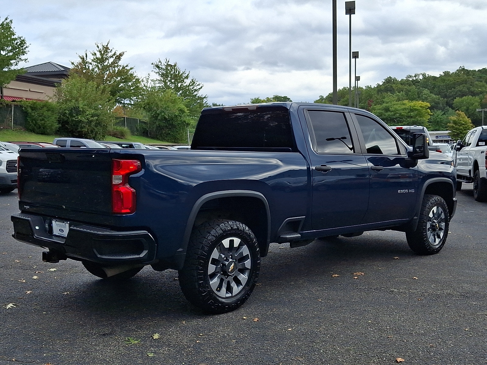 Used 2021 Chevrolet Silverado 2500 Custom w/ Custom Value Package AWD/4WD image 6