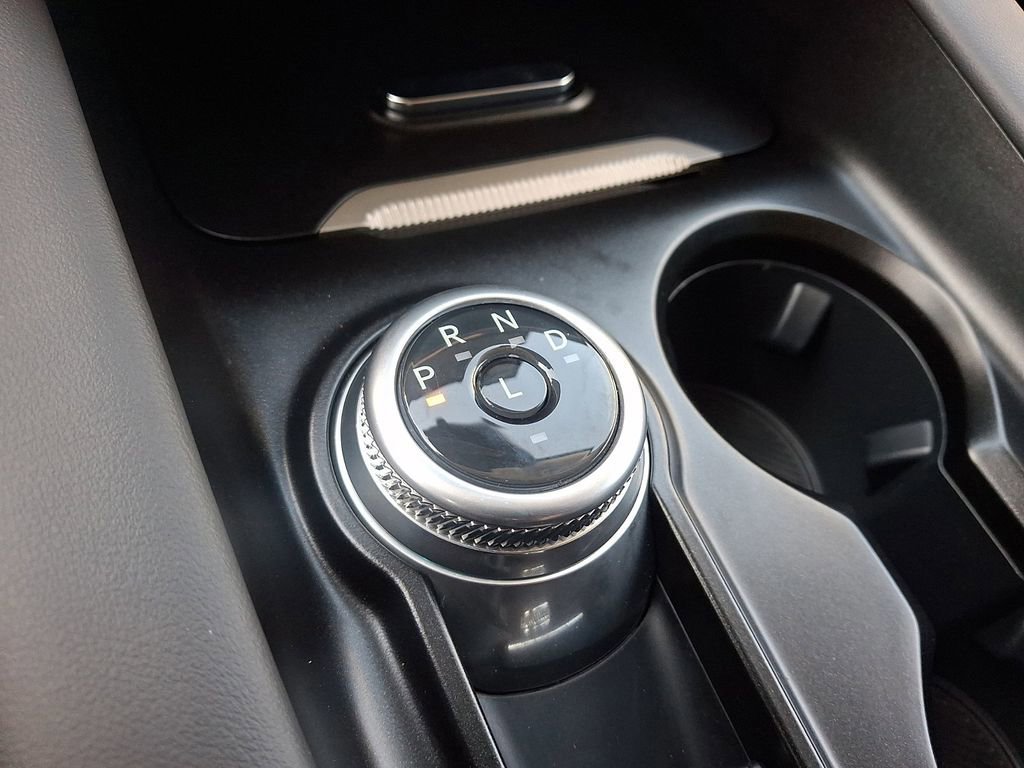 Certified 2025 Ford Explorer Active w/ Active Comfort Package AWD/4WD image 16