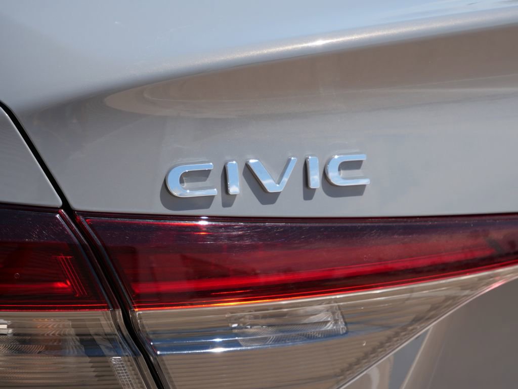 Used 2025 Honda Civic Sport image 12