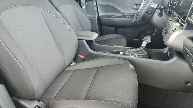 Used 2026 Hyundai Kona SEL Sport FWD image 32