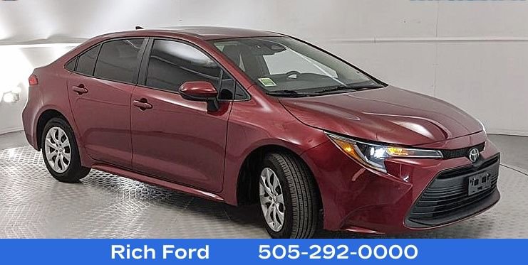Used 2024 Toyota Corolla LE image 1