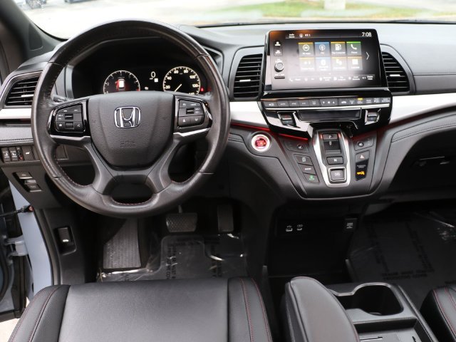 Used 2025 Honda Odyssey Sport-L image 18