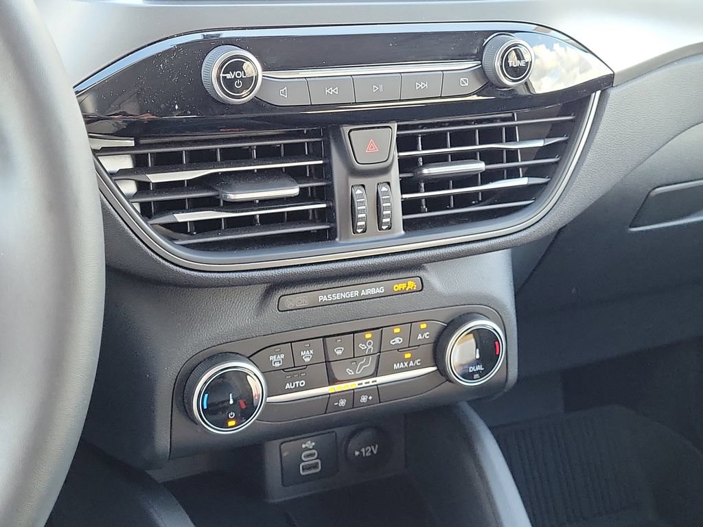 Certified 2024 Ford Escape Active FWD image 31