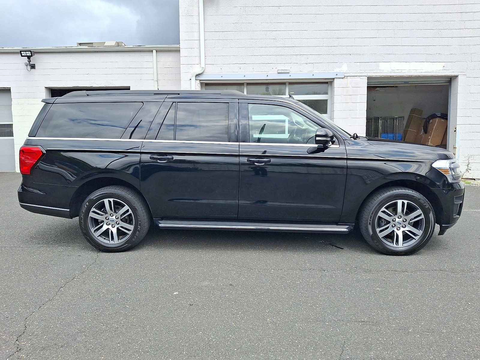 Certified 2022 Ford Expedition Max XLT AWD/4WD image 12