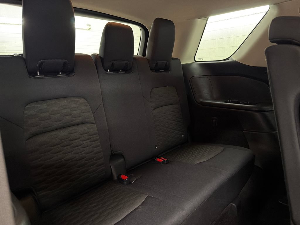 Used 2023 Nissan Pathfinder SV FWD image 30