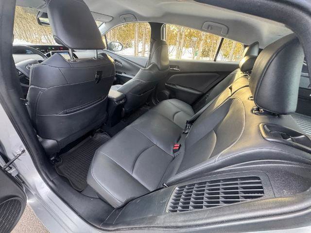 Used 2022 Toyota Prius Prime XLE FWD image 9