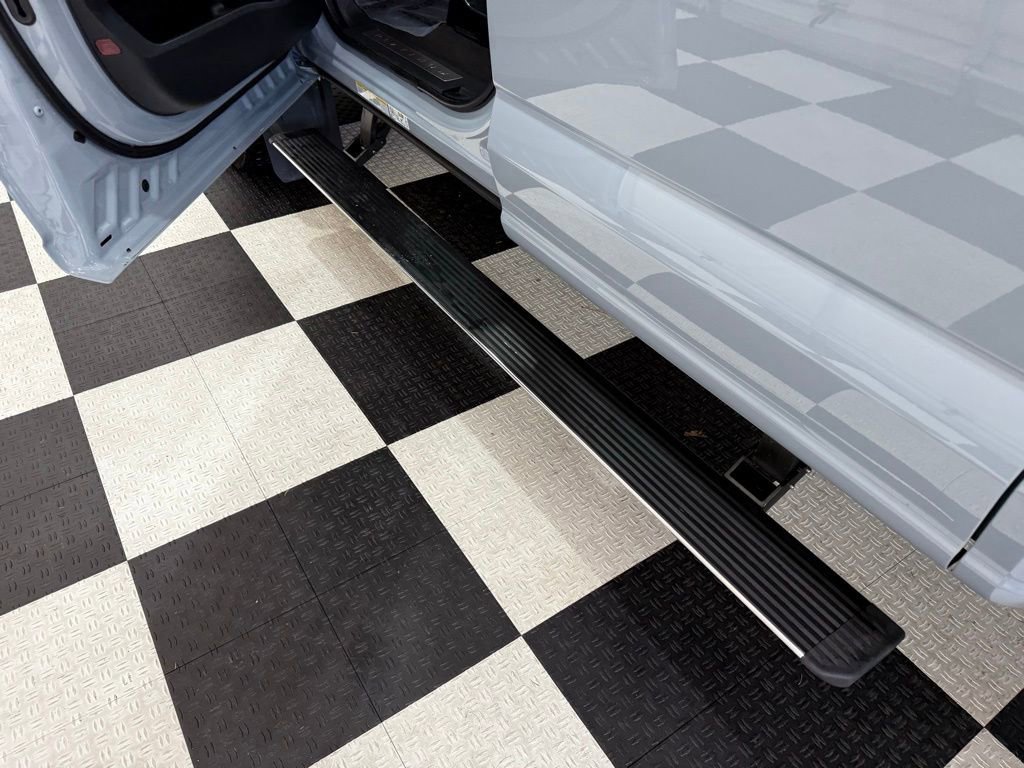 Certified 2025 Ford F450 Platinum image 30