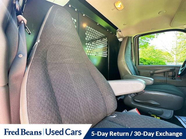 Used 2024 Chevrolet Express 2500 w/ Driver Convenience Package RWD image 26