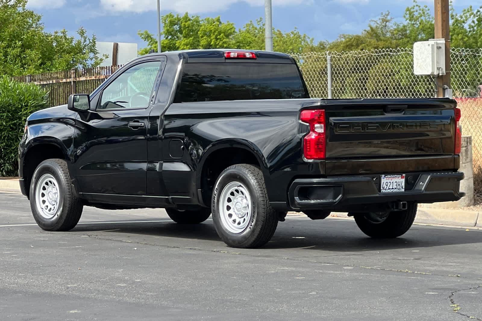 Used 2026 Chevrolet Silverado 1500 W/T w/ WT Value Package image 3