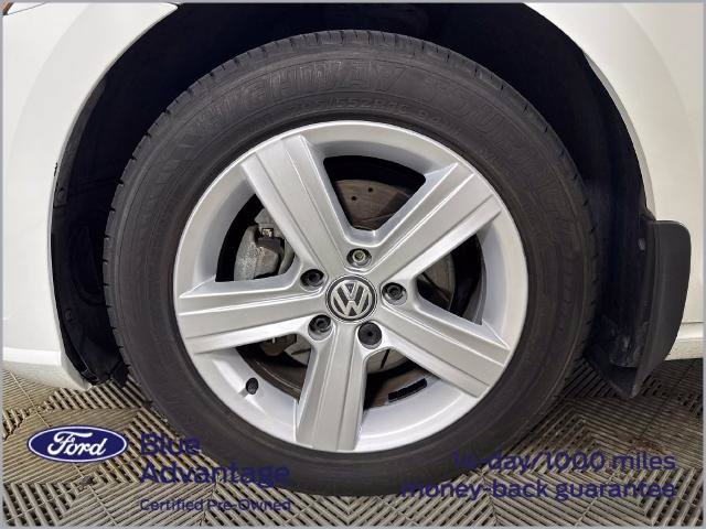 Used 2018 Volkswagen Golf SE FWD image 14