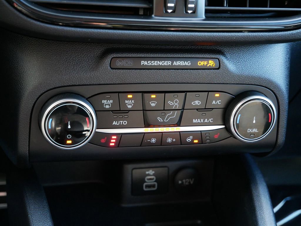 Certified 2024 Ford Escape ST-Line AWD/4WD image 22