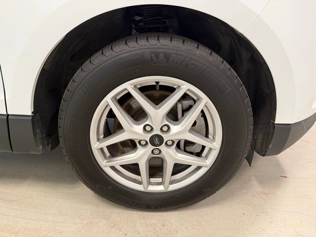 Certified 2024 Ford Edge SEL w/ Convenience Package AWD/4WD image 12