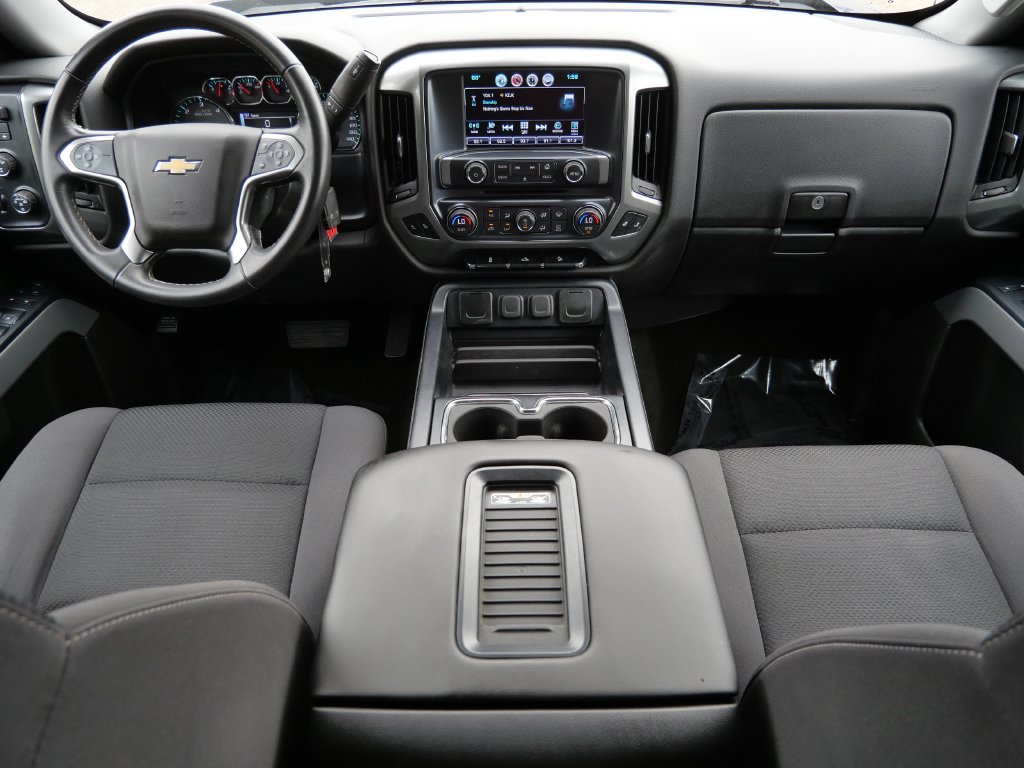 Used 2017 Chevrolet Silverado 1500 LT w/ All Star Edition AWD/4WD image 15