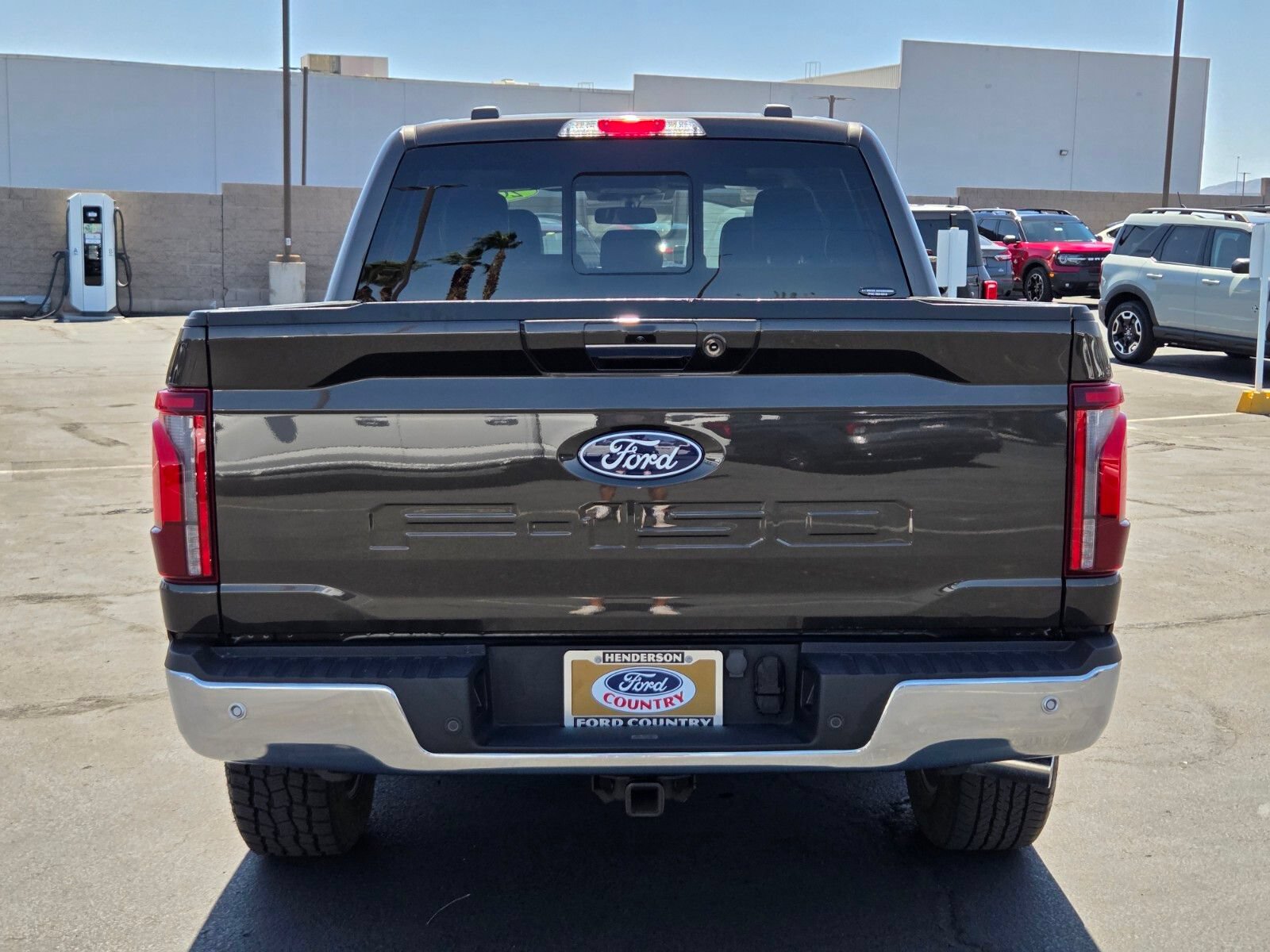 Certified 2024 Ford F150 Lariat w/ FX4 Off-Road Package AWD/4WD image 5