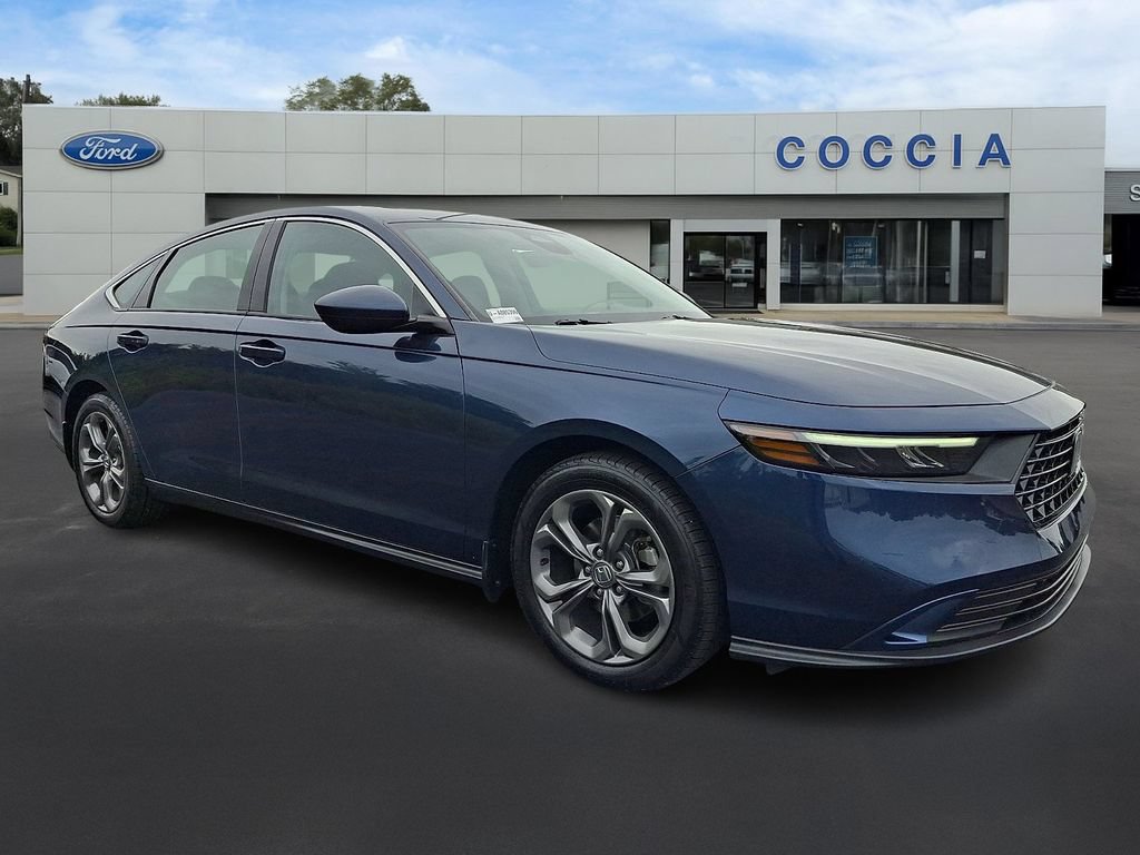 Used 2024 Honda Accord EX image 3