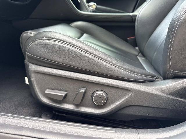 Used 2023 Genesis G70 2.0T AWD/4WD image 16