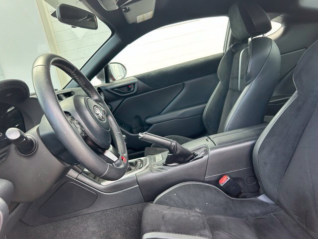 Used 2023 Toyota GR86 Premium RWD image 8