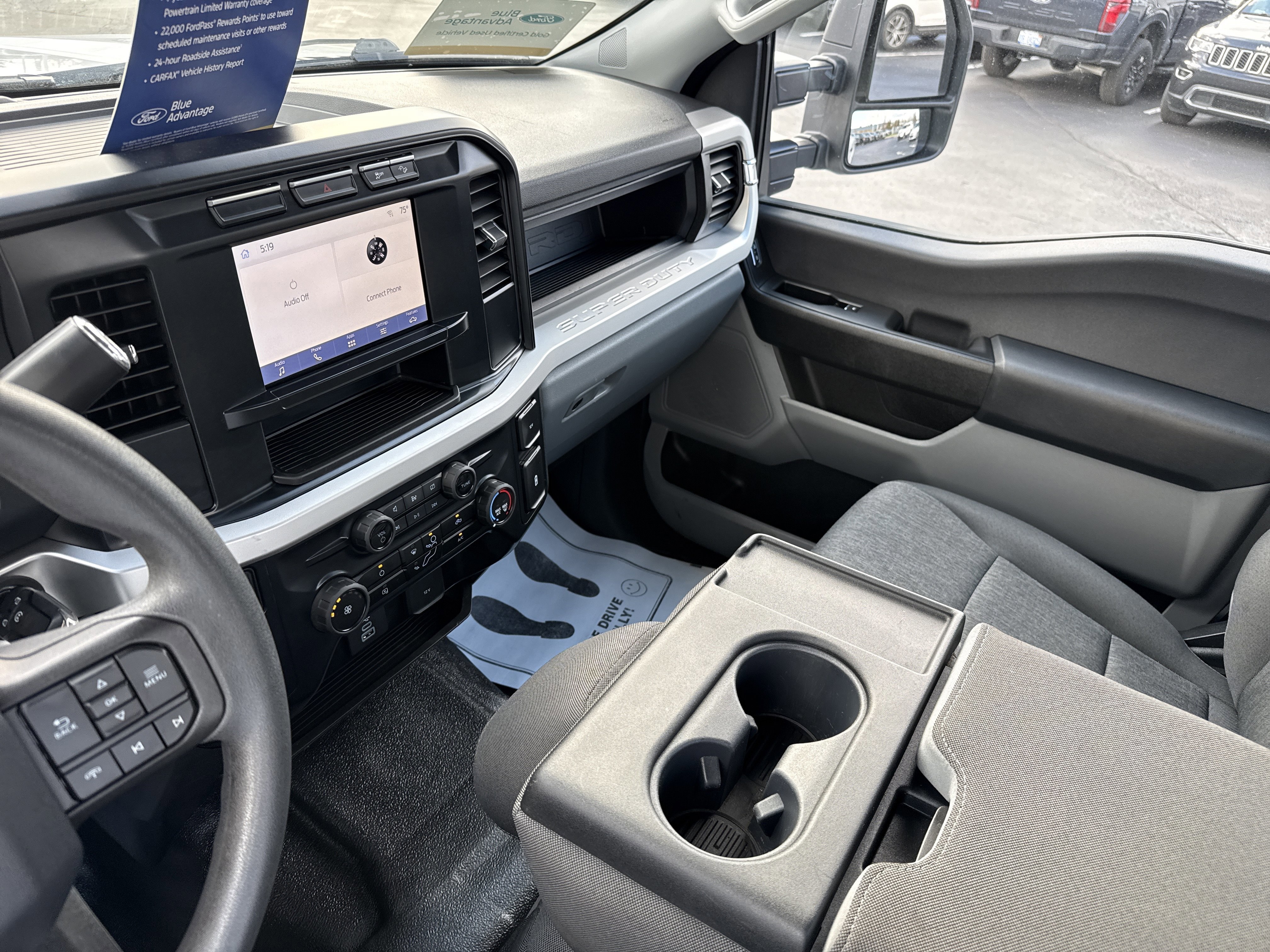 Certified 2024 Ford F250 XL w/ XL Chrome Package AWD/4WD image 26