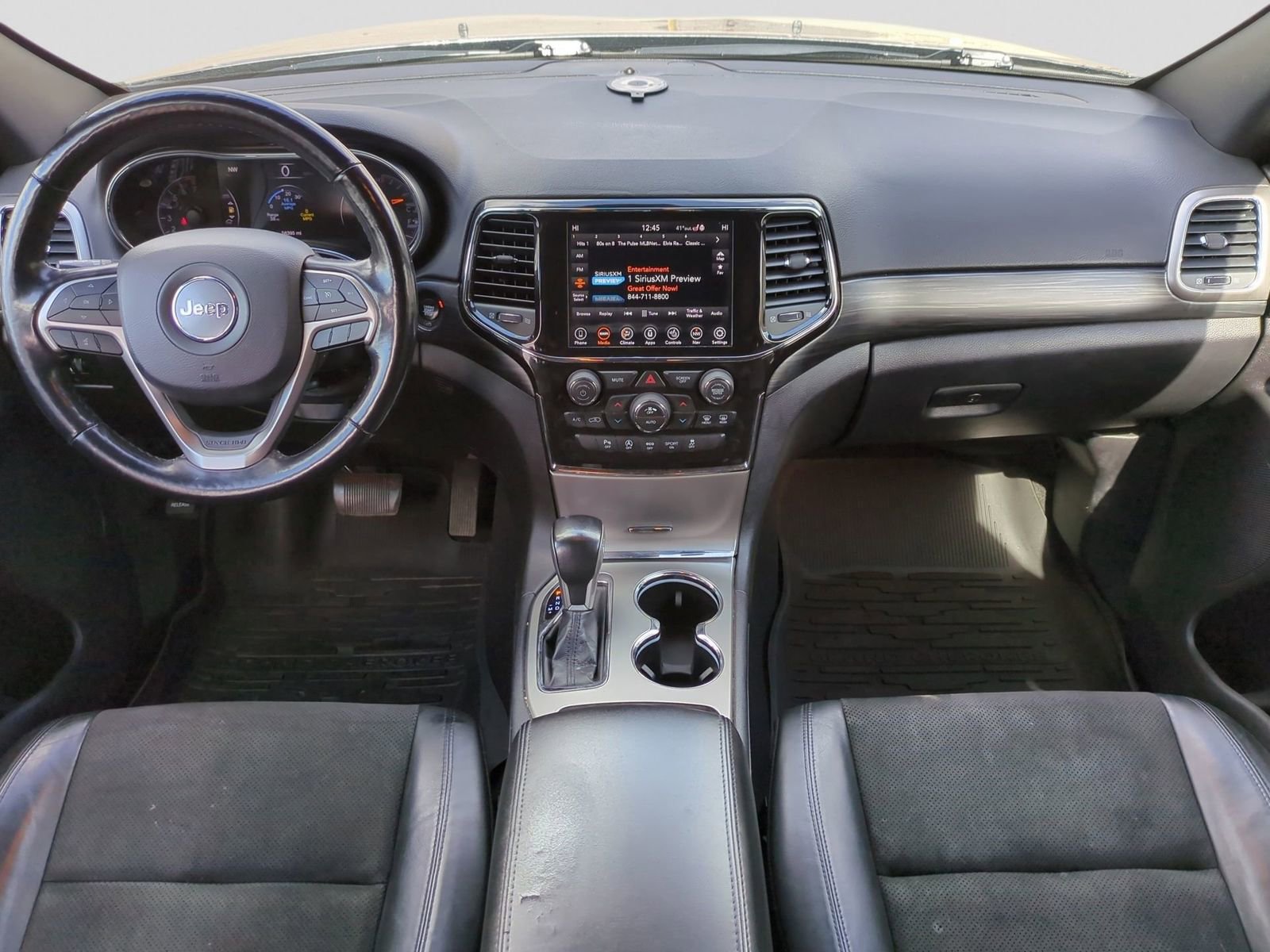 Used 2021 Jeep Grand Cherokee Laredo X image 19