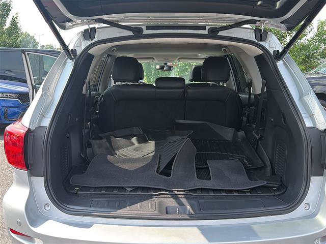 Used 2018 Nissan Pathfinder Platinum AWD/4WD image 26