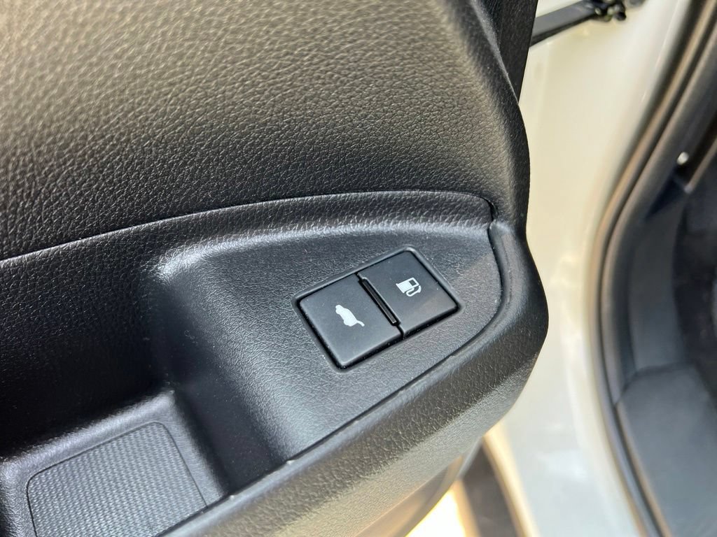 Used 2021 Honda Pilot Special Edition image 16