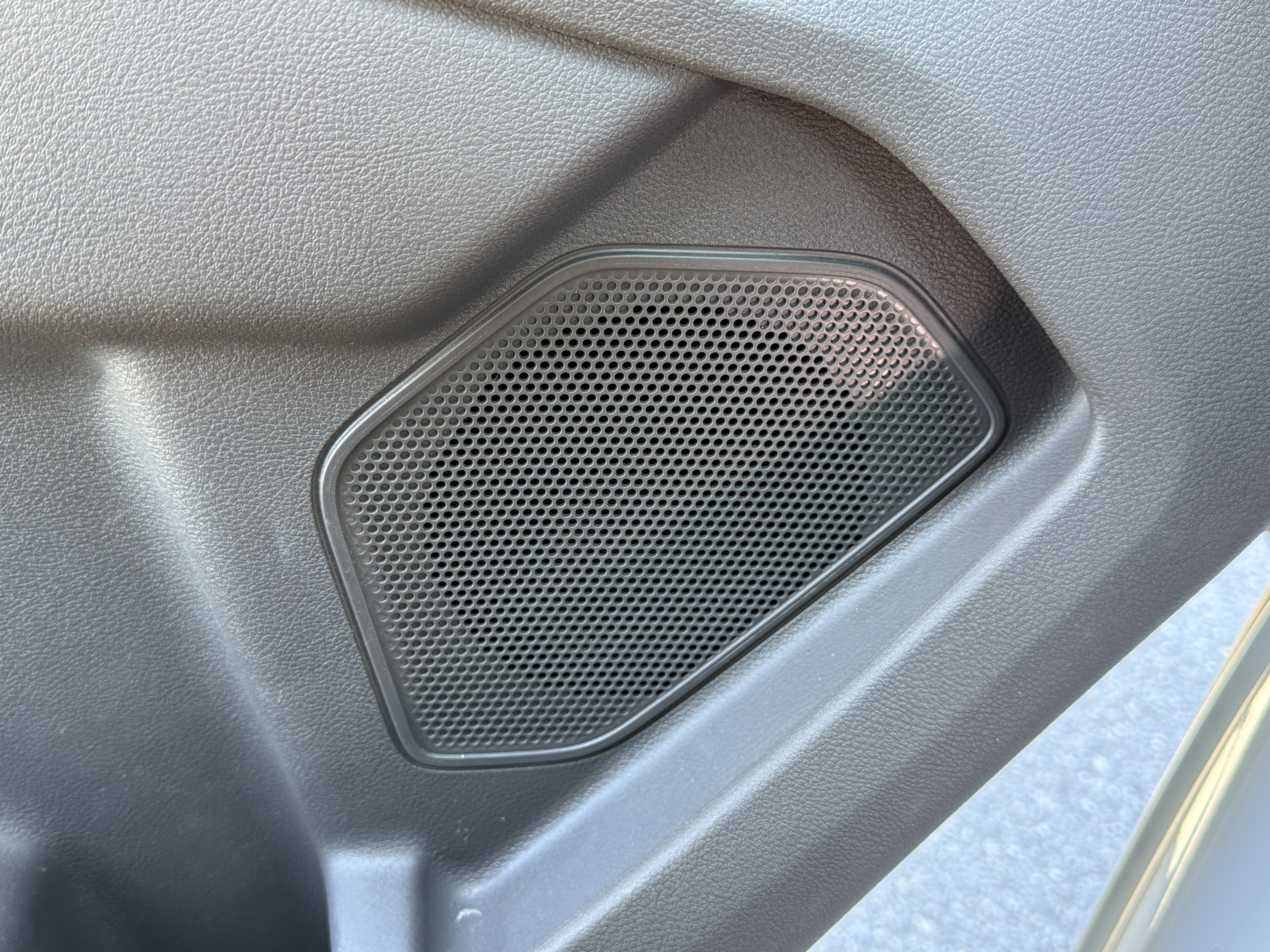 Certified 2024 Ford Transit 250 w/ Exterior Upgrade Package image 16