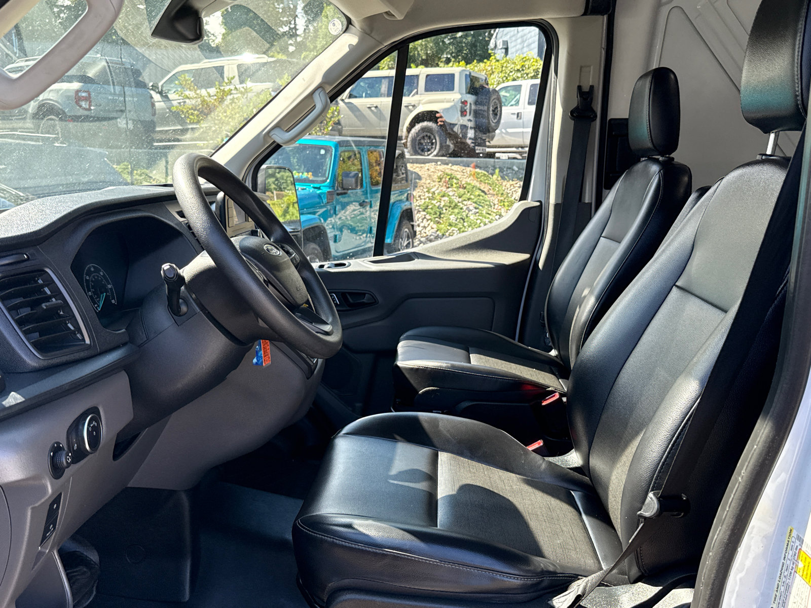 Certified 2025 Ford Transit 250 148 Medium Roof RWD image 10