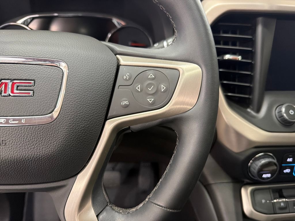 Used 2023 GMC Acadia Denali w/ Black Diamond Edition FWD image 22