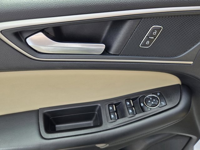 Certified 2024 Ford Edge SEL AWD/4WD image 18