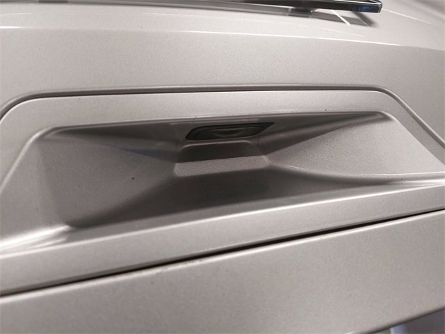 Certified 2019 Ford Explorer XLT w/ Equipment Group 202A image 13