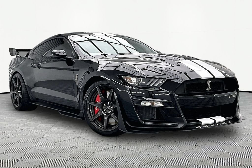 Certified 2022 Ford Mustang Shelby GT500 w/ Carbon Fiber Track Pack RWD image 12