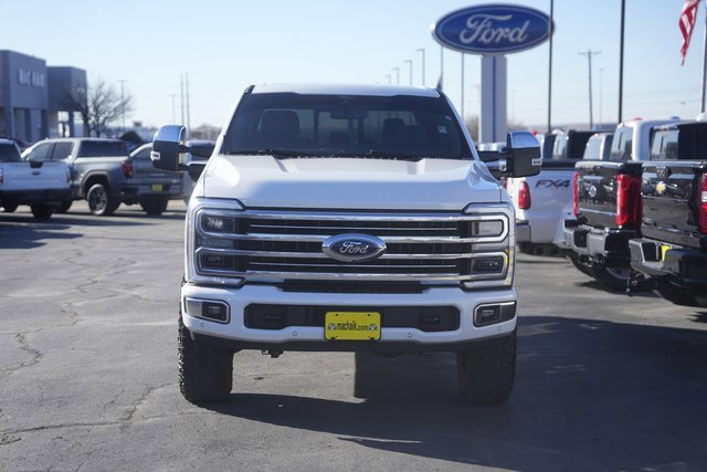Certified 2025 Ford F250 Platinum w/ Platinum Plus Package image 6