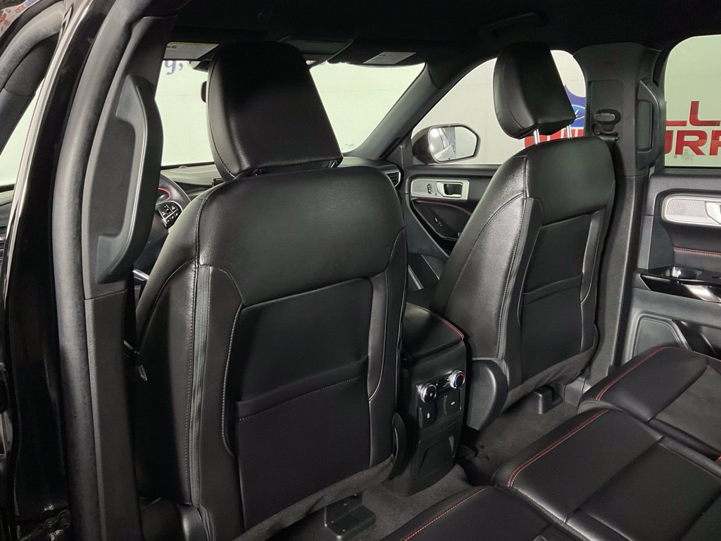 Certified 2023 Ford Explorer ST-Line AWD/4WD image 15