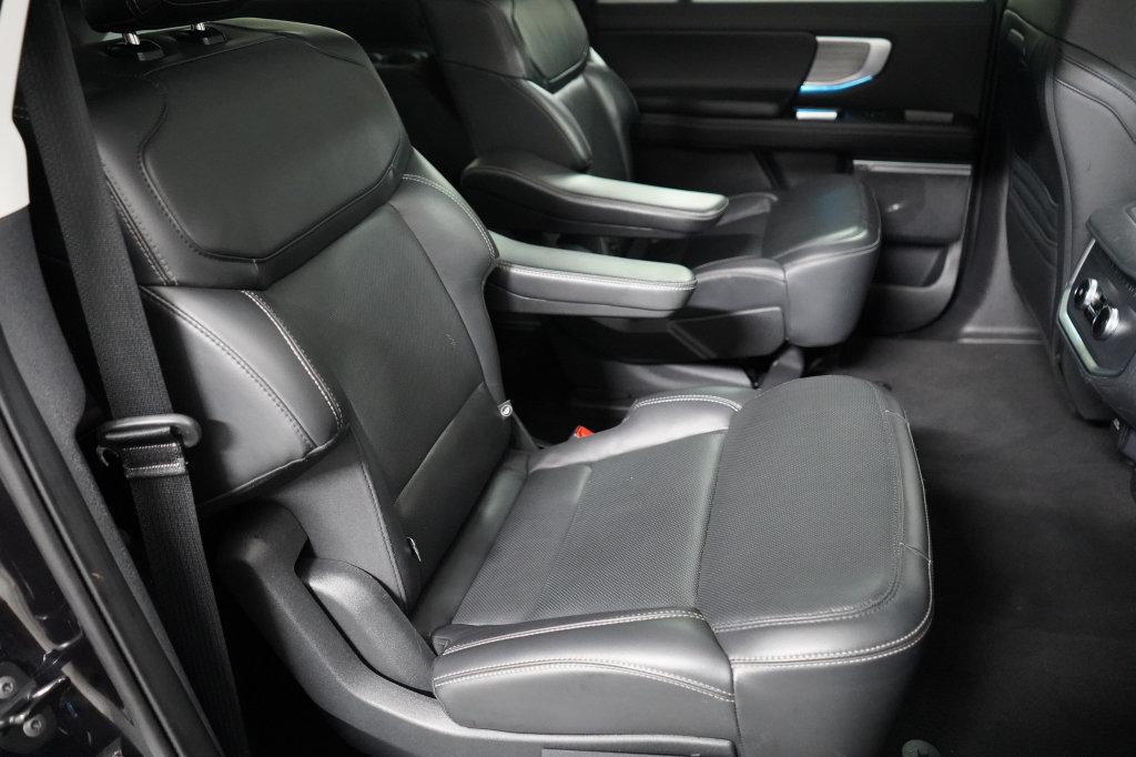 Certified 2025 Ford Expedition Max Platinum AWD/4WD image 22