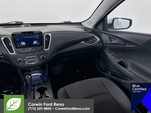 Used 2020 Chevrolet Malibu LT image 25