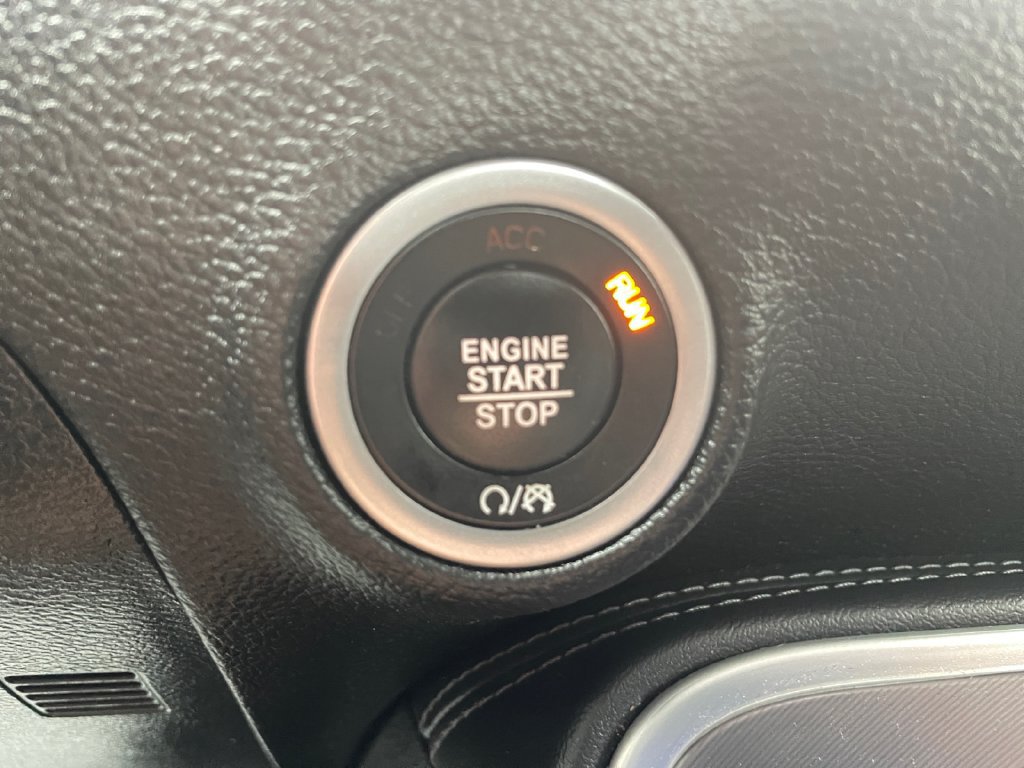 Used 2020 Dodge Challenger R/T RWD image 34